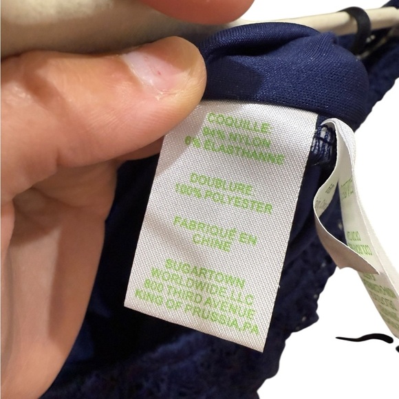 Lilly Pulitzer Lana Skort Romper True Navy Scalloped Lace XXS - Picture 3 of 6